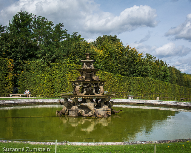 Versailles