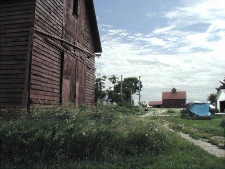 barn